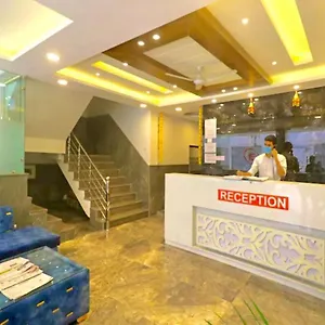 Gloory Near Delhi Airport Hotel